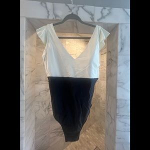 The Summersalt Ruffle Backflip - size 16 - only tried on - * NEW WITHOUT TAGS